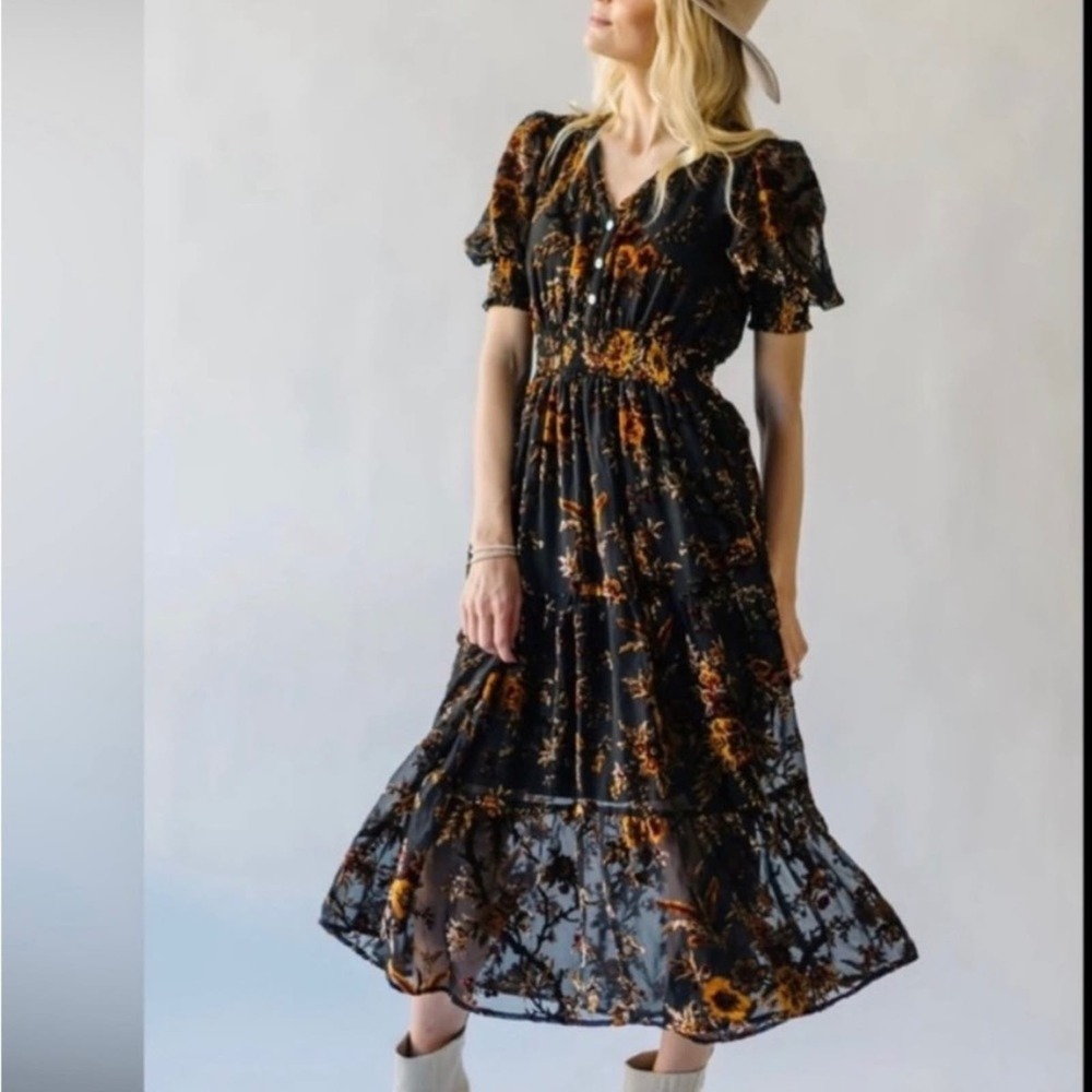 Piper & Scoot the one dress burn out floral midi Sz L